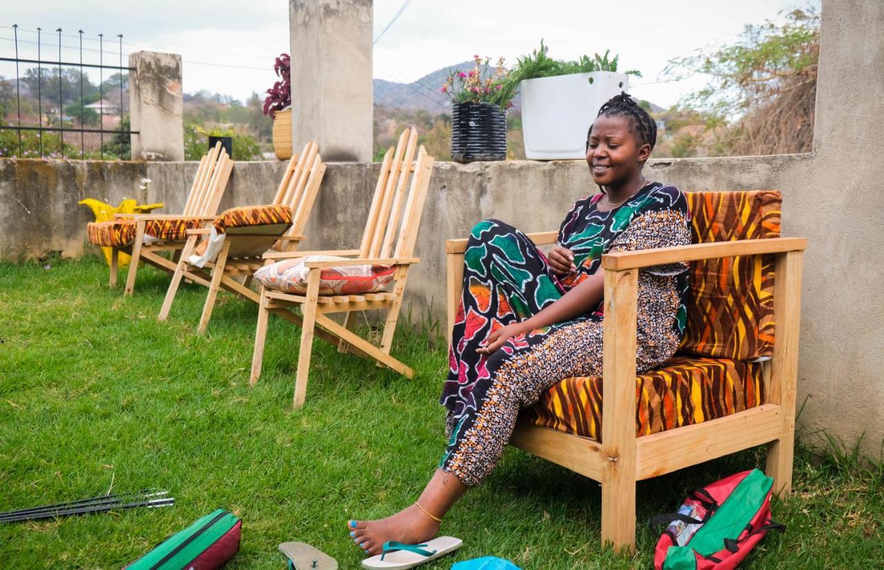 Emmy Backpackers Hostel Iringa Exterior foto